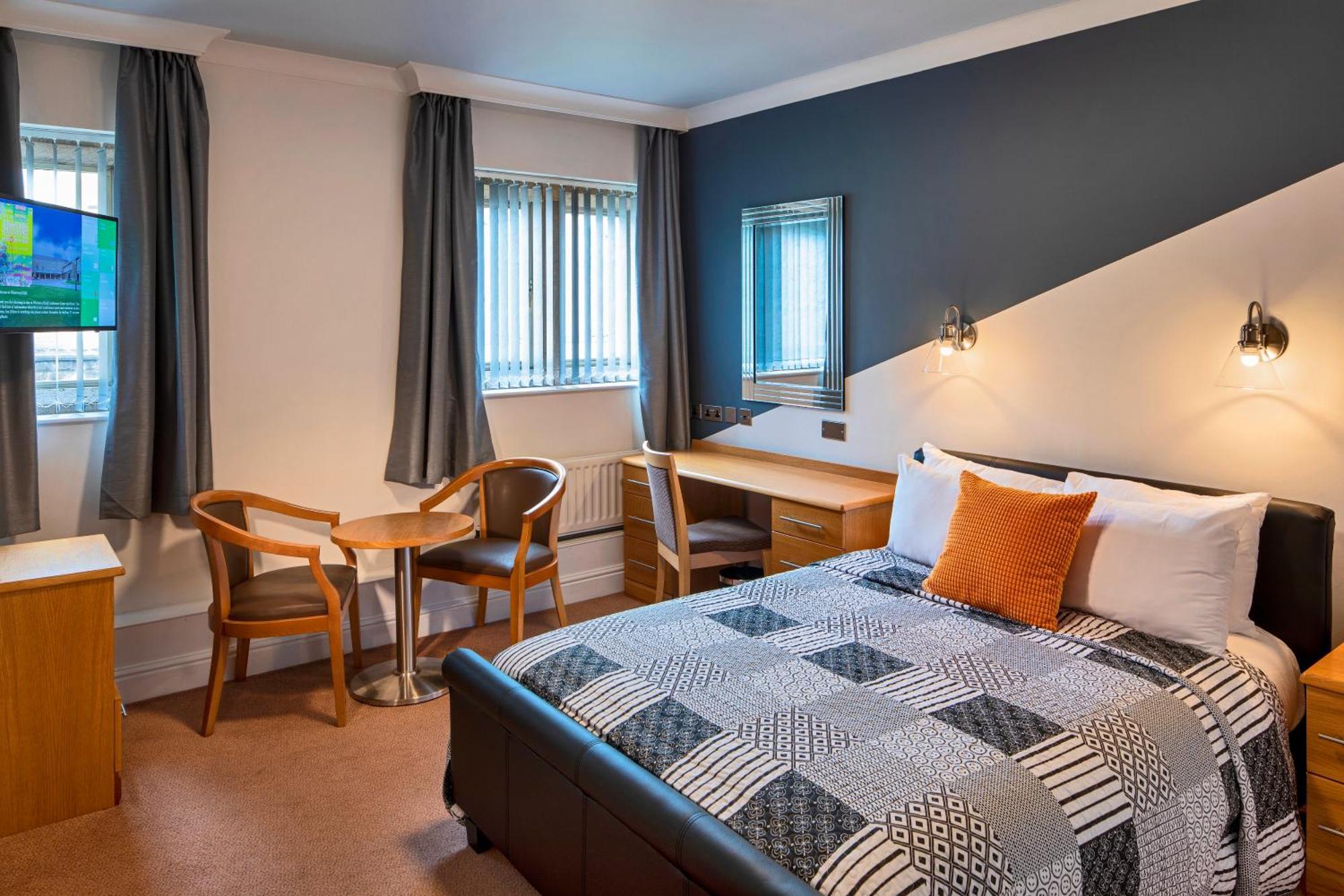 Cozy Double Room